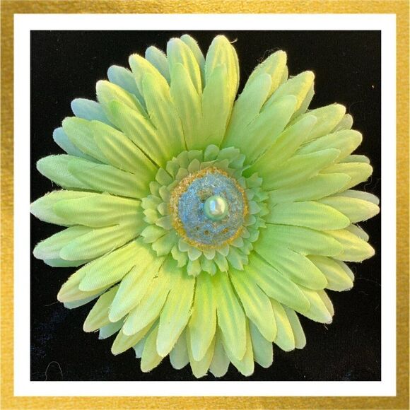 3/$20 Handmade FLOWER Floral HAIR CLIP Barrette - Picture 1 of 2